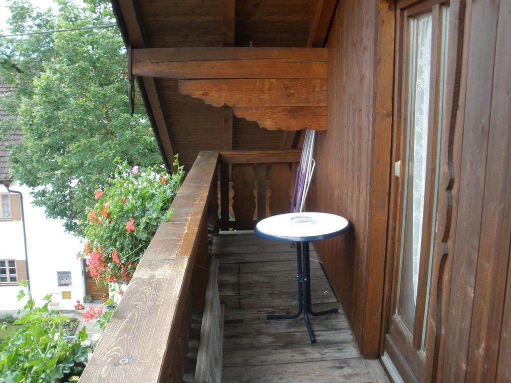 Alpengasthof Zur Loisach Hotel Grossweil Room photo