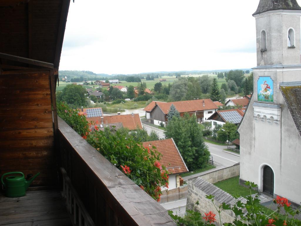 Alpengasthof Zur Loisach Hotel Grossweil Room photo